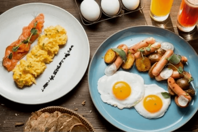 Plateren proteina dieta