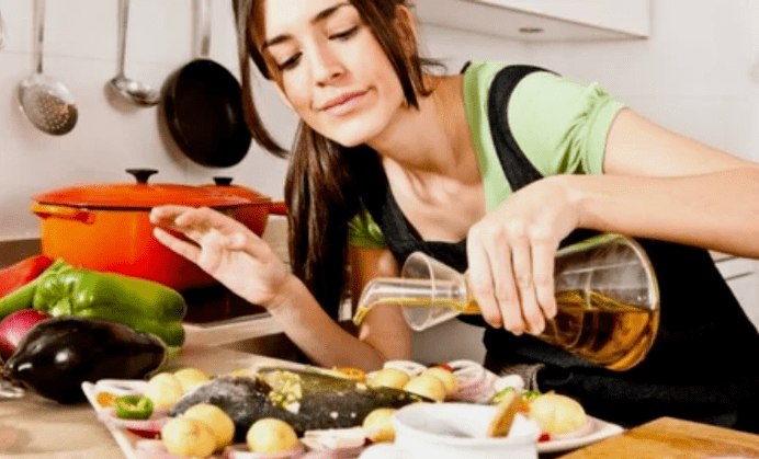 Proteina dieta platerak prestatzea